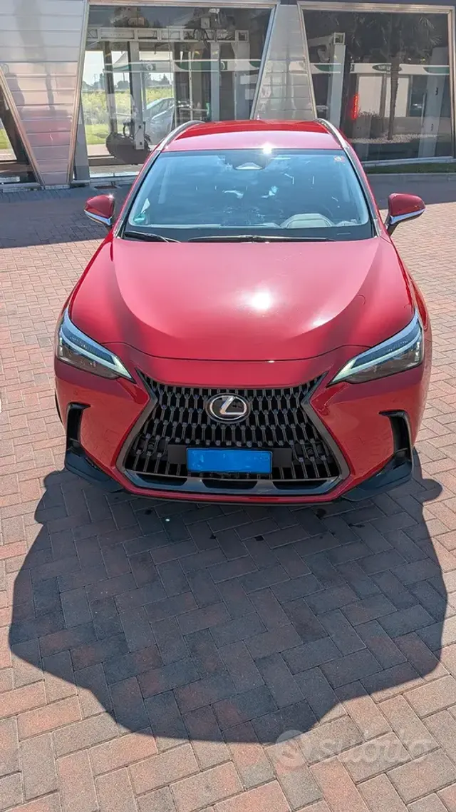 Lexus NX 2ª serie