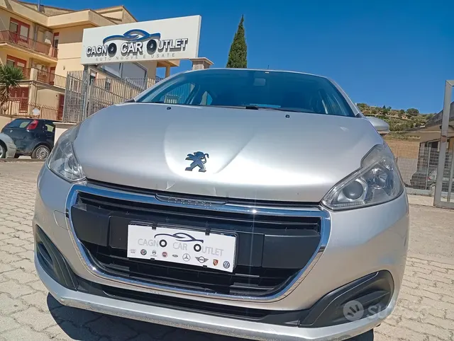 Peugeot 208 1° serie