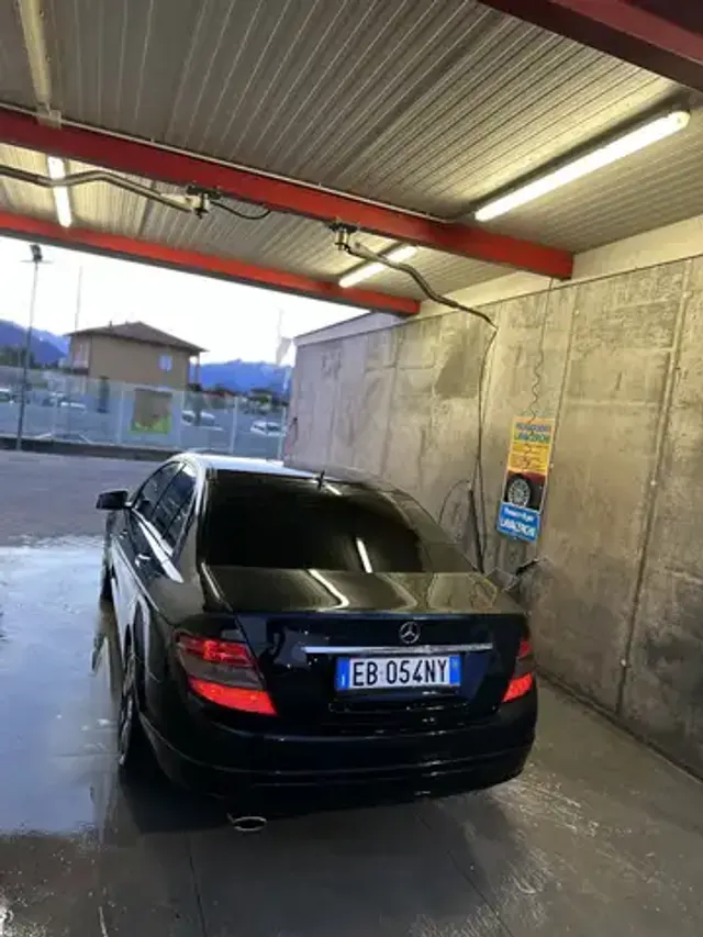 Mercedes-Benz C 200