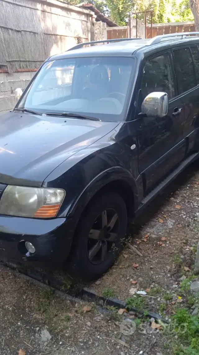 Mitsubishi Pajero (2000-2007)