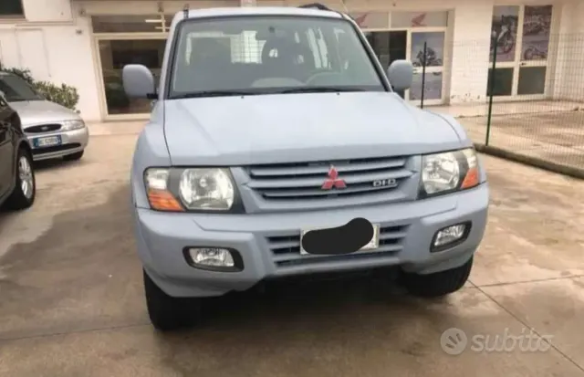Mitsubishi Pajero (2000-2007)