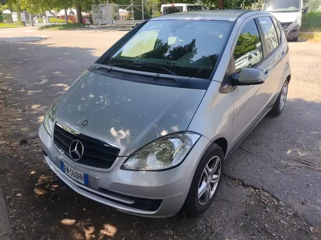 Mercedes-Benz A 160