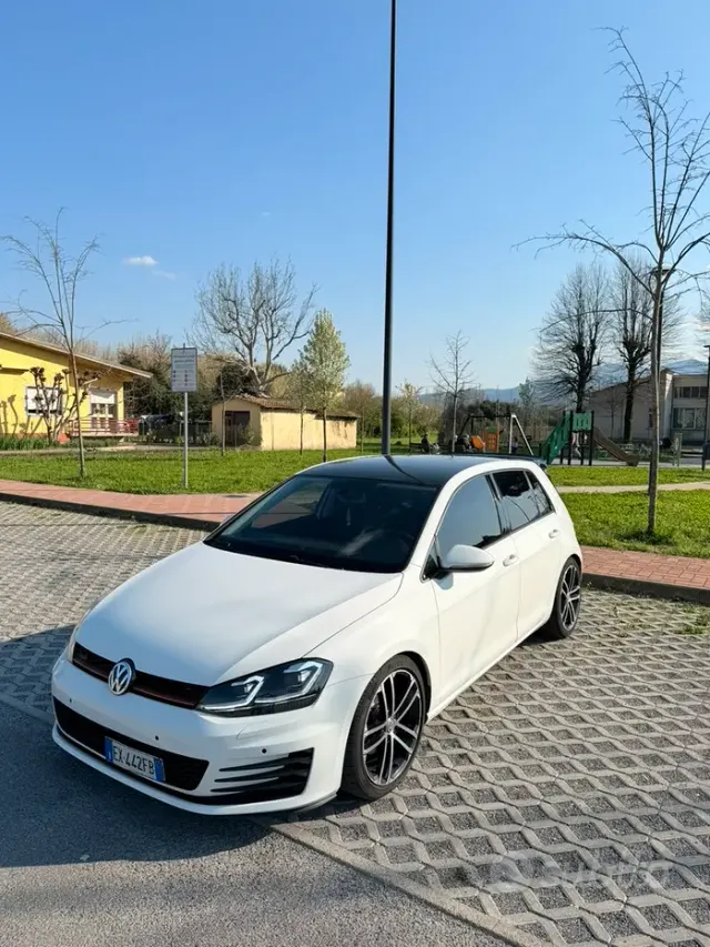 Volkswagen Golf 7ª serie