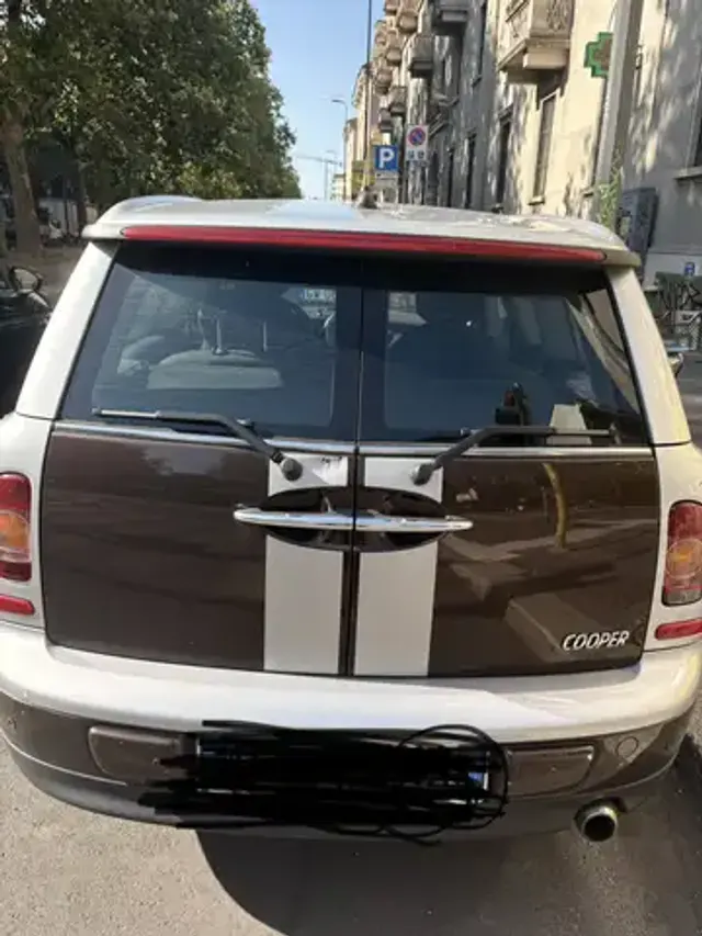 MINI Cooper Clubman