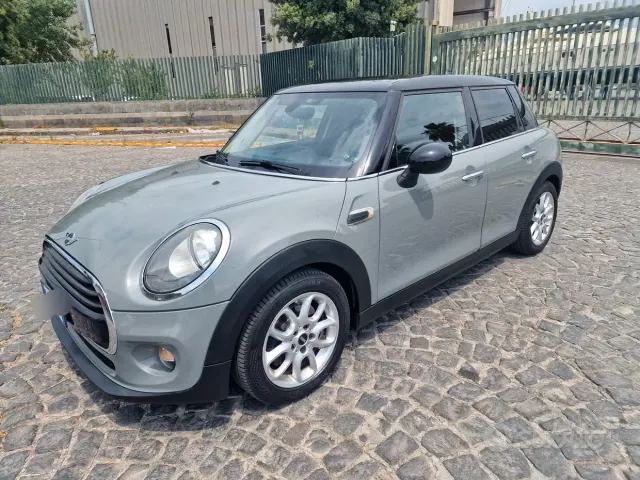 MINI Mini 4ª serie (F56)