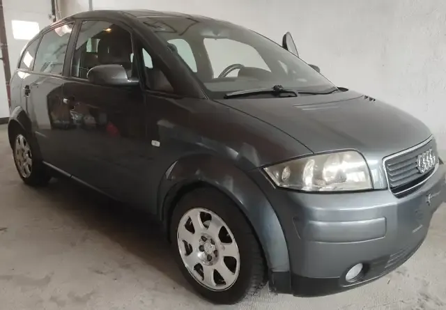 Audi A2
