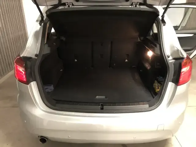 BMW 216