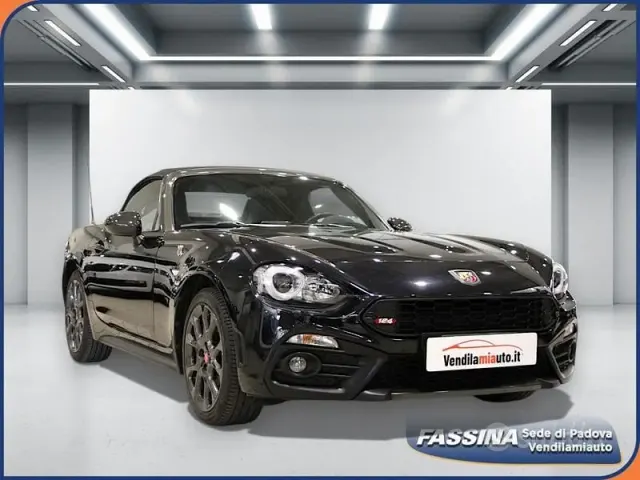 Abarth 124 Spider