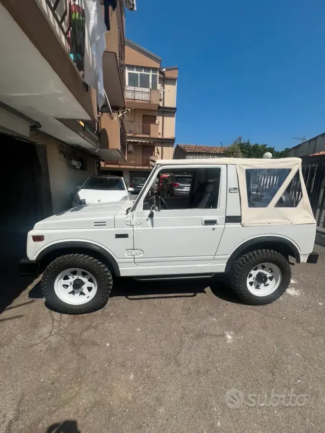 Suzuki SJ400/Samurai