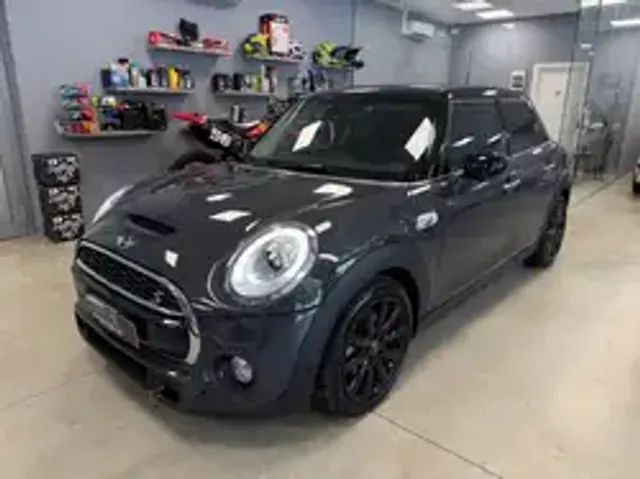 MINI Cooper SD