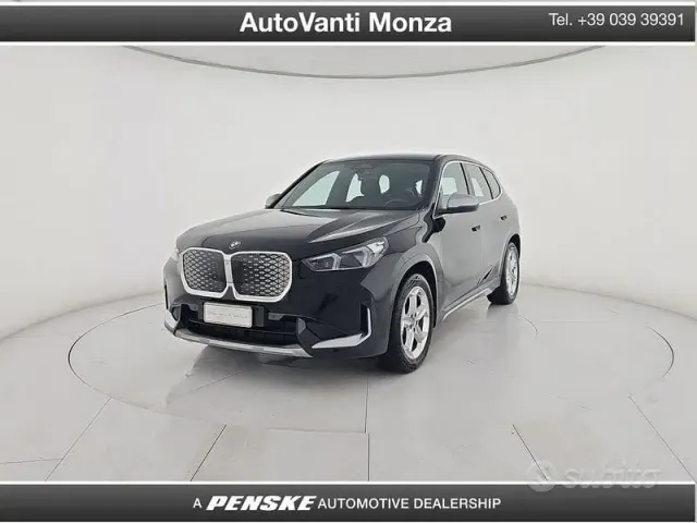 BMW iX1 (U11)