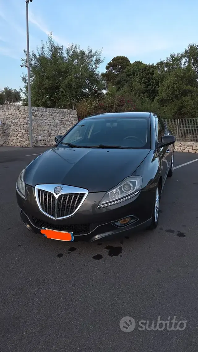 Lancia Delta (2008-2015)
