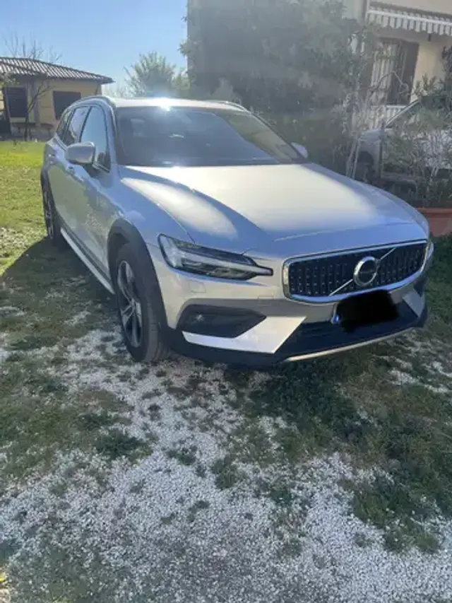 Volvo V60 Cross Country