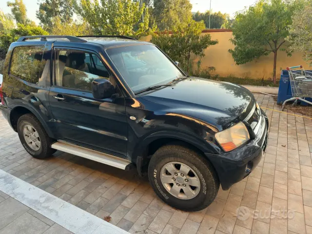 Mitsubishi Pajero (2000-2007)