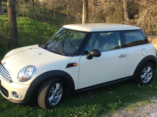 MINI One D