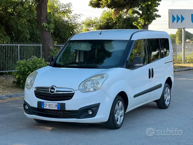 Opel Combo Tour