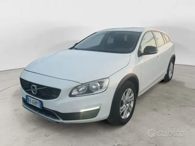 Volvo V60 CC (2015-2018)