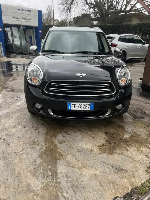 MINI Countryman D
