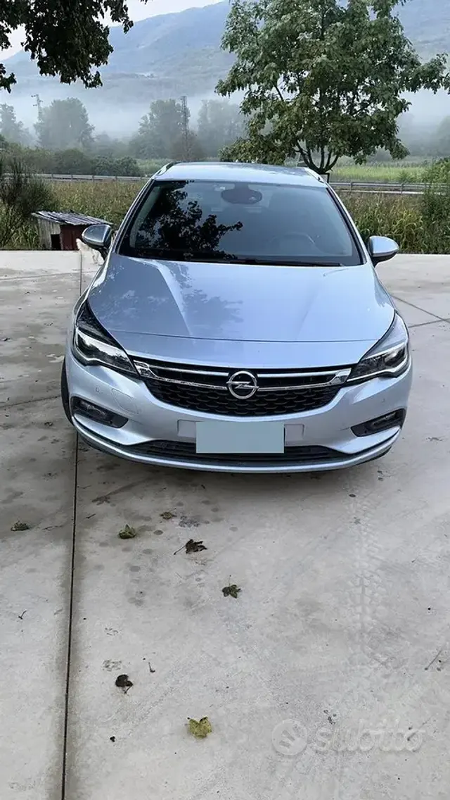 Opel Astra 5ª serie