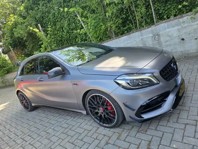 Mercedes-Benz A 45 AMG