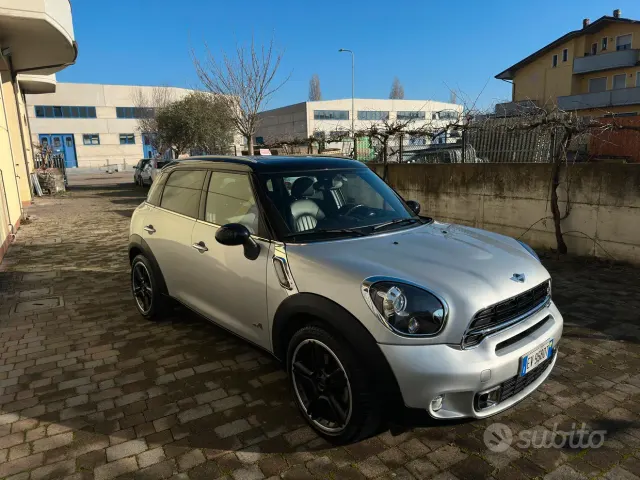 MINI Mini Countrym.(R60)