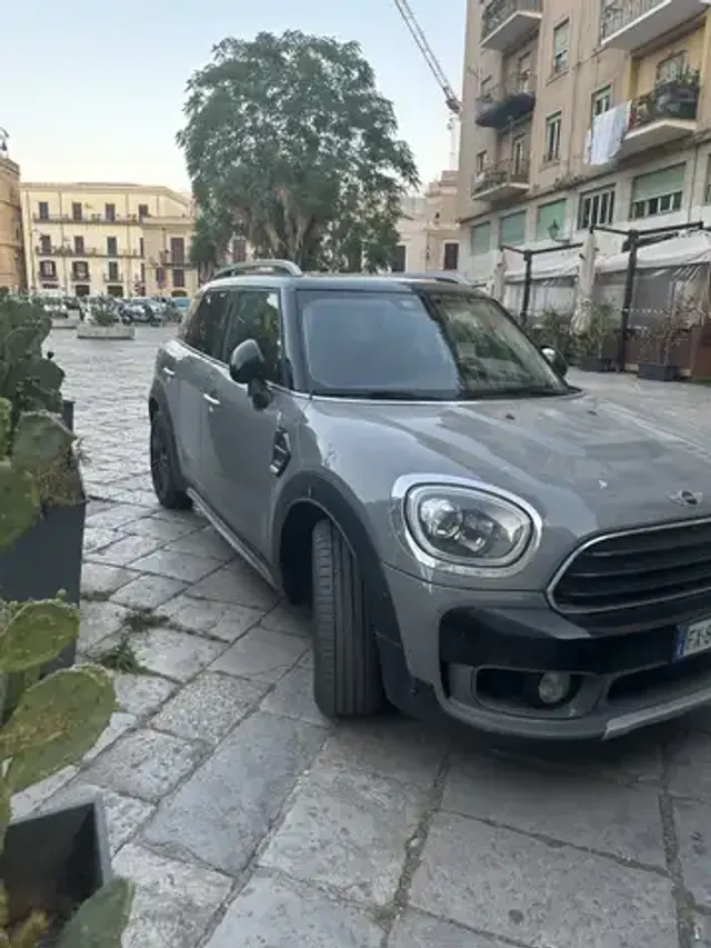 MINI Countryman D