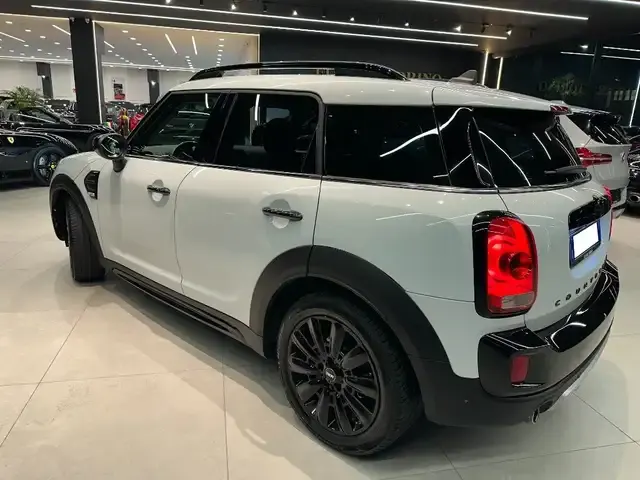 MINI Cooper D Countryman