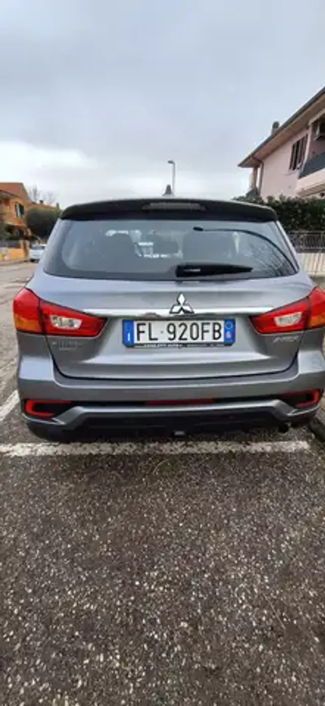 Mitsubishi ASX