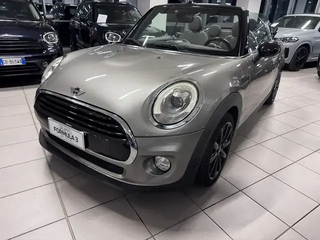MINI Cooper D Cabrio