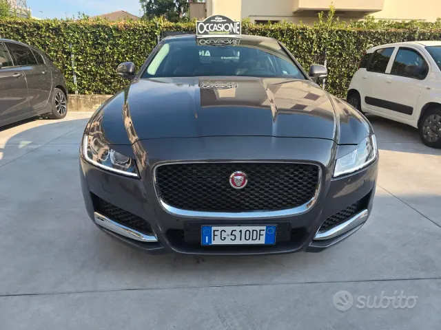 Jaguar XF 2ª serie (X260)