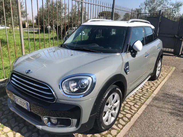MINI Cooper D Countryman
