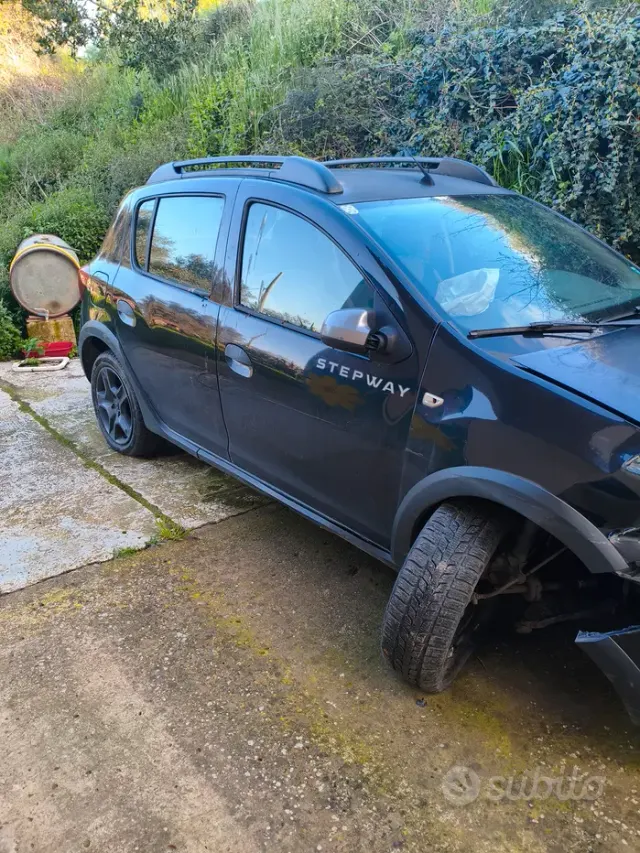 Dacia Sandero 1ª serie