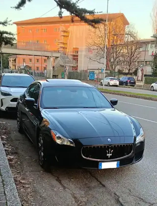 Maserati Quattroporte