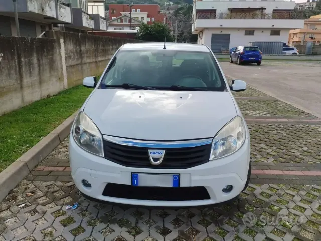 Dacia Sandero 1ª serie