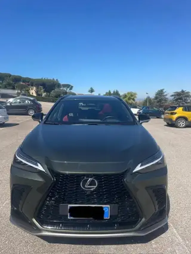 Lexus NX 450h+