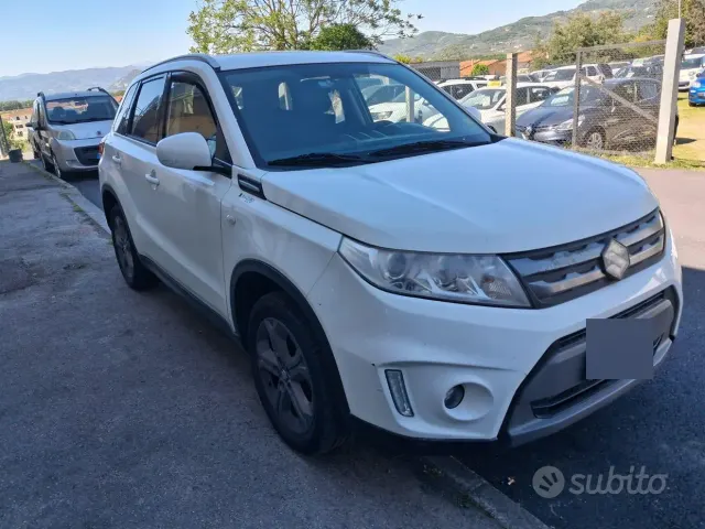 Suzuki Vitara (2015)