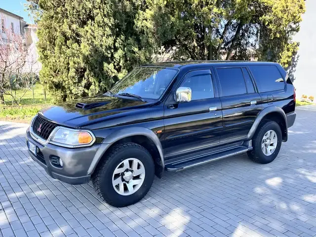 Mitsubishi Pajero Sport