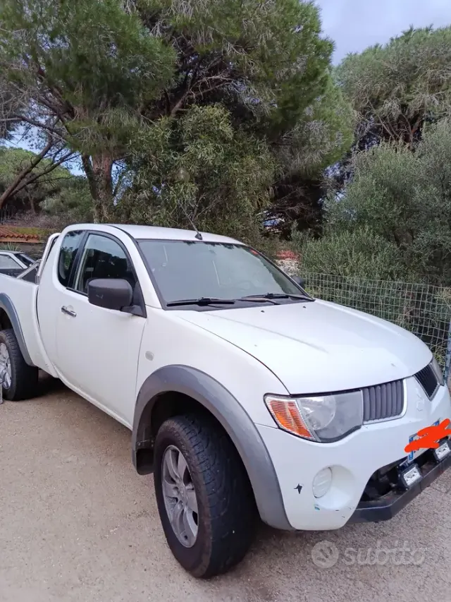 Mitsubishi L200 (2006-2015)