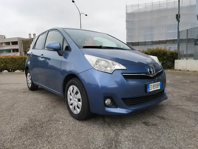 Toyota Verso-S