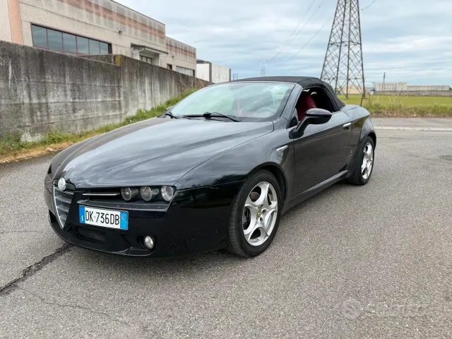 Alfa Romeo Spider (2006-2011)