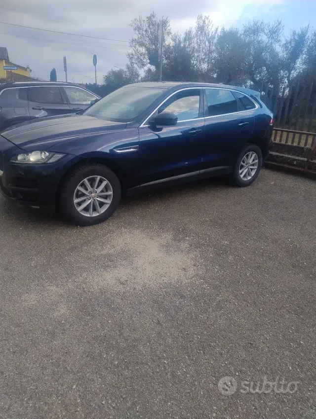 Jaguar F-Pace (X761)