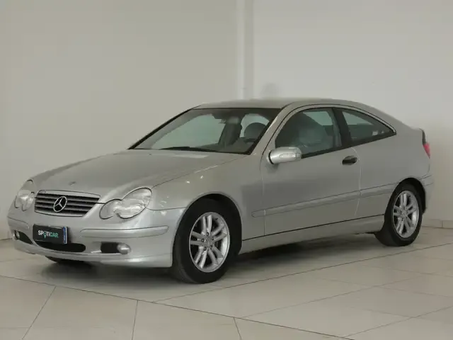 Mercedes-Benz C 180