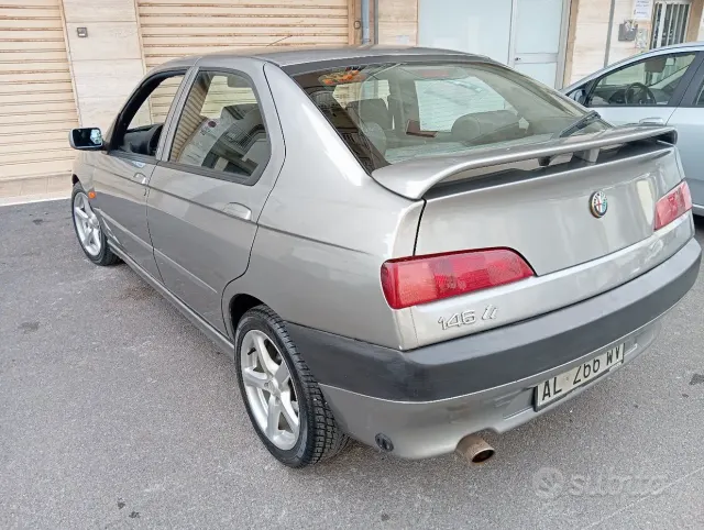 Alfa Romeo 146