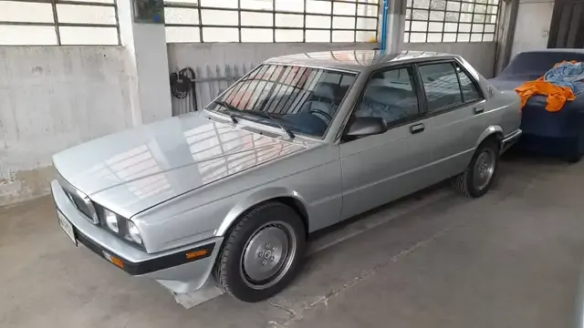 Maserati 422