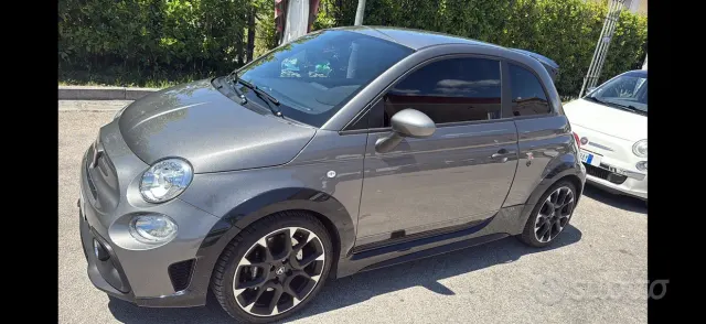 Abarth 695