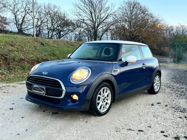MINI Mini 4ª serie (F56)