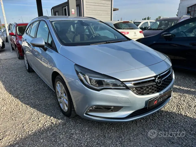 Opel Astra 5ª serie