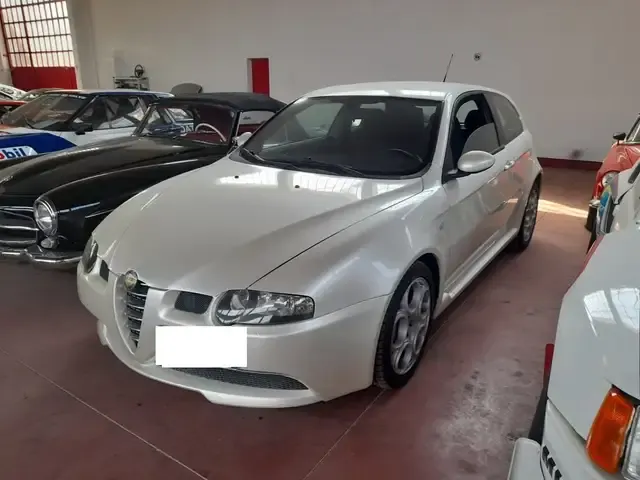 Alfa Romeo 147