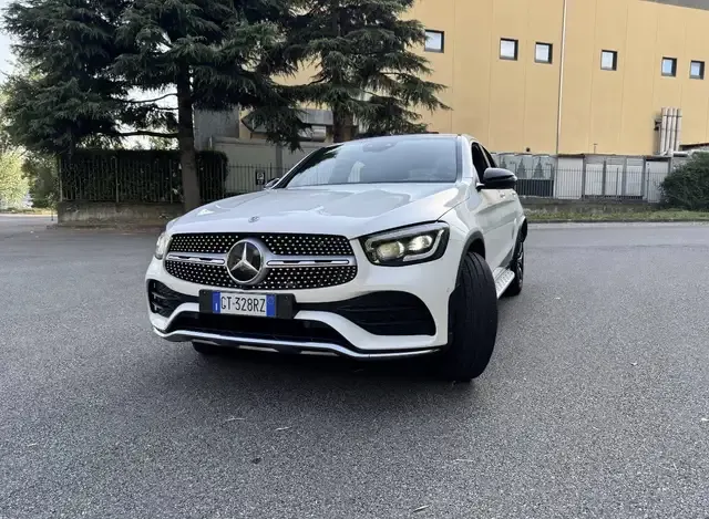 Mercedes-Benz GLC 300