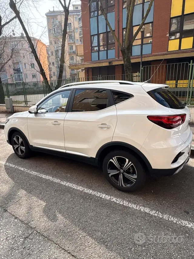 MG ZS (2021-2025)